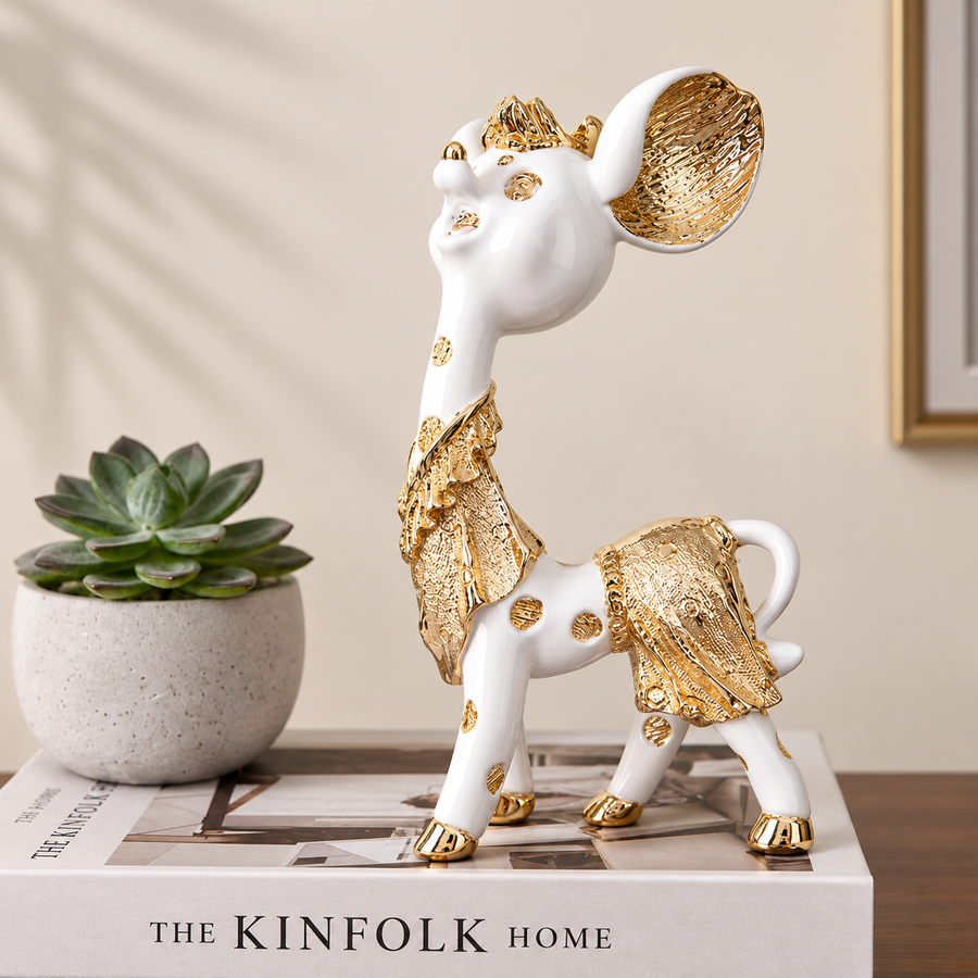 Luxury Little Deer Statue Gold Resin Sika Deer Sculpture