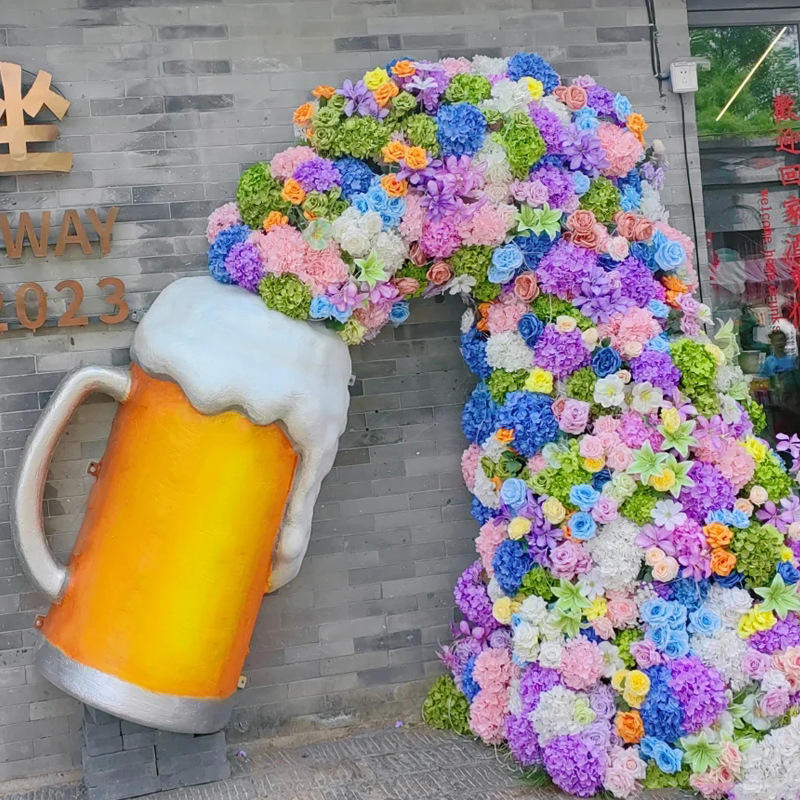 Outdoor Fiberglass Beer Sculpture for Pub Shop Entrances
