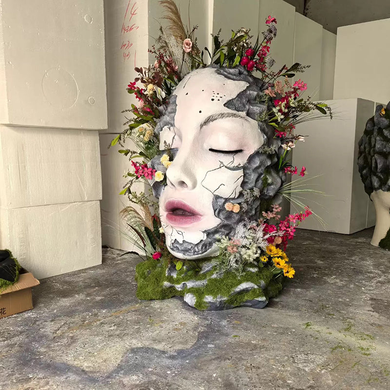 Foam Giant Female Face Head Sculpture for Bar Decor