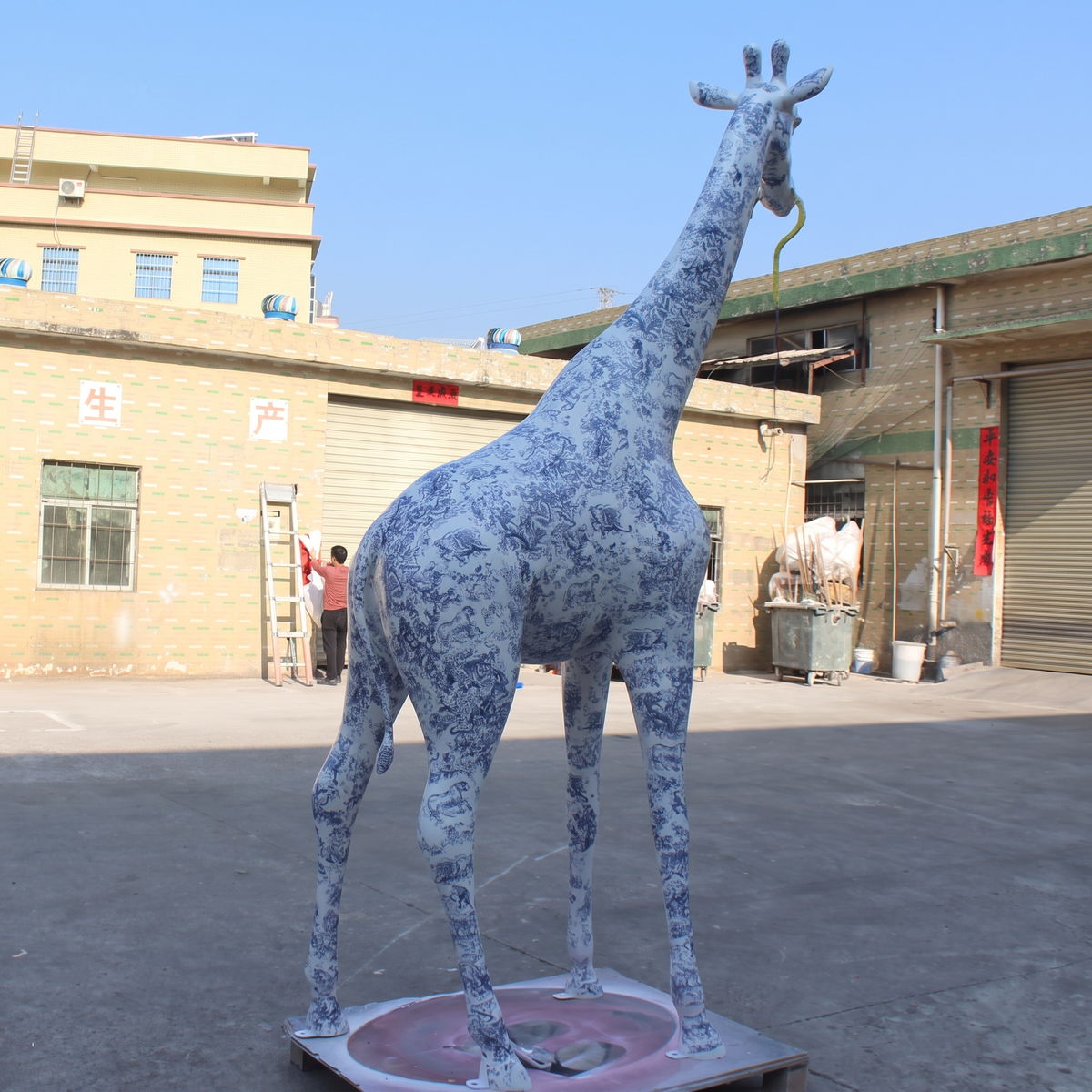 Giant Outdoor FRP Giraffe Sculpture Floor Decoration