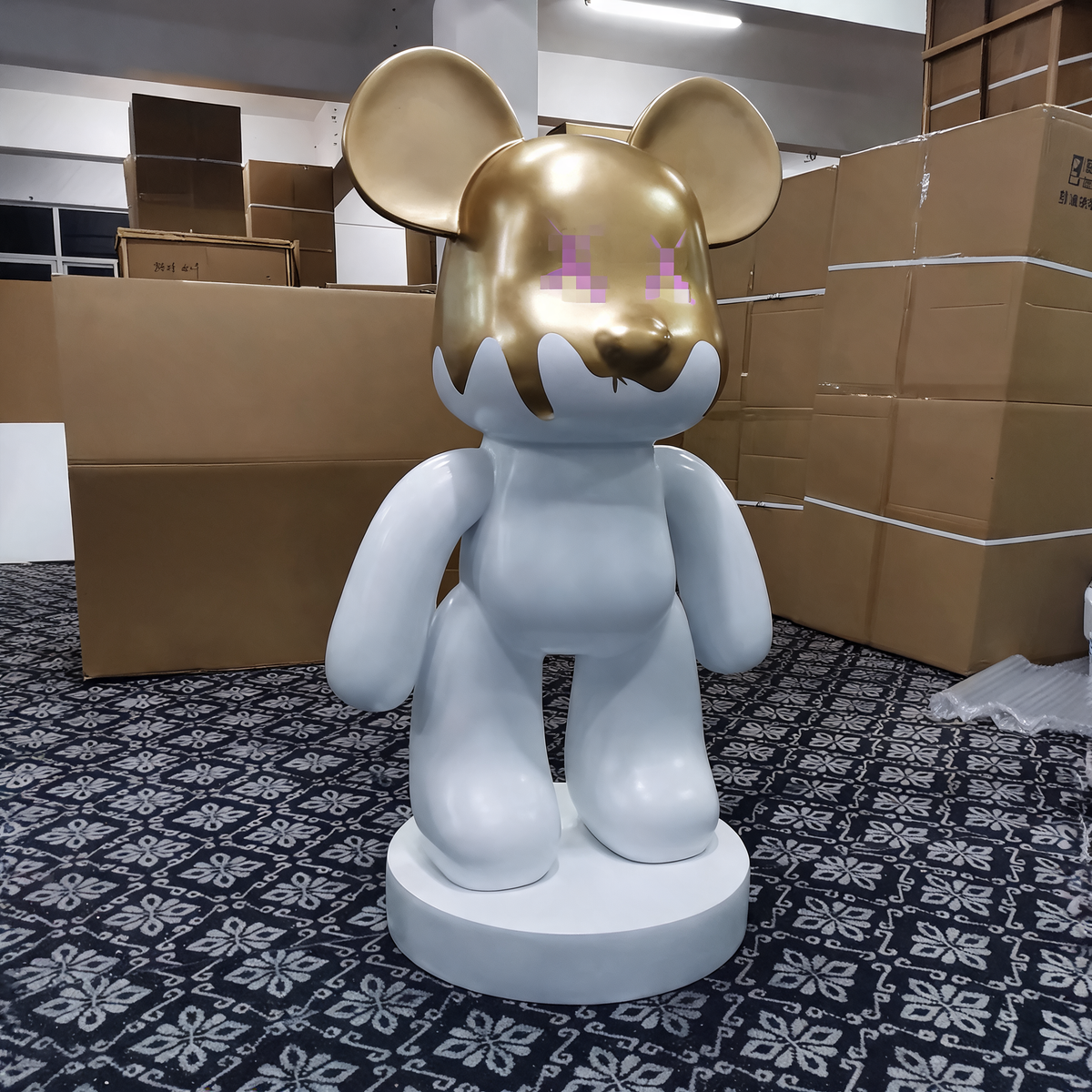Fiberglass Cartoon Animal Bear Brick Sculpture Mirror Finish