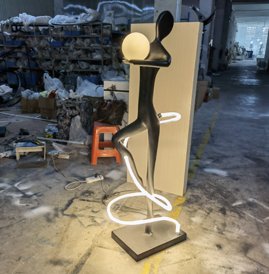 Hotel Minimalist Designer Resin Sculpture Floor Lamp