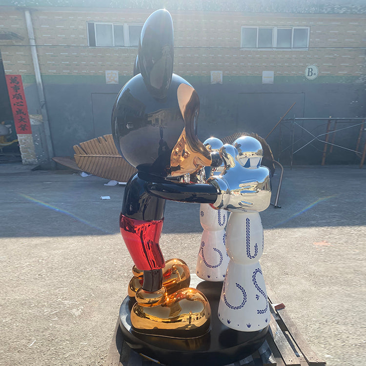Mirror Finish Mouse Sculpture Tequila Bottle Fiberglass Model