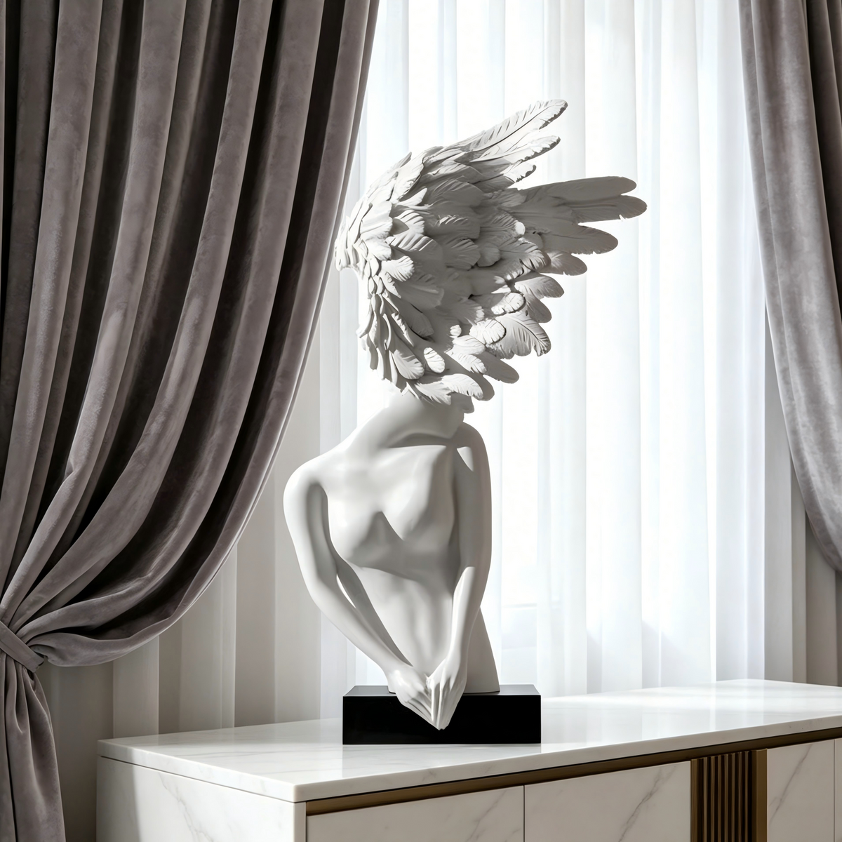 Modern Art Desktop Figurine Creative Lamp Shaped Ornament