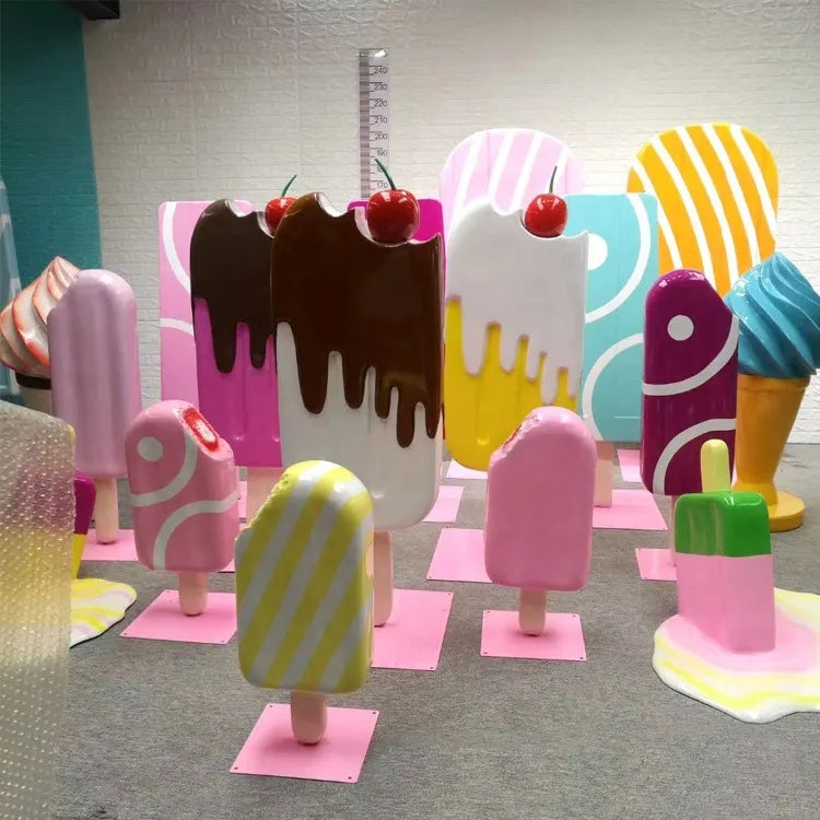 Resin Ice Cream Statue – Large FRP Mall Decoration Sculpture for Photo Ops