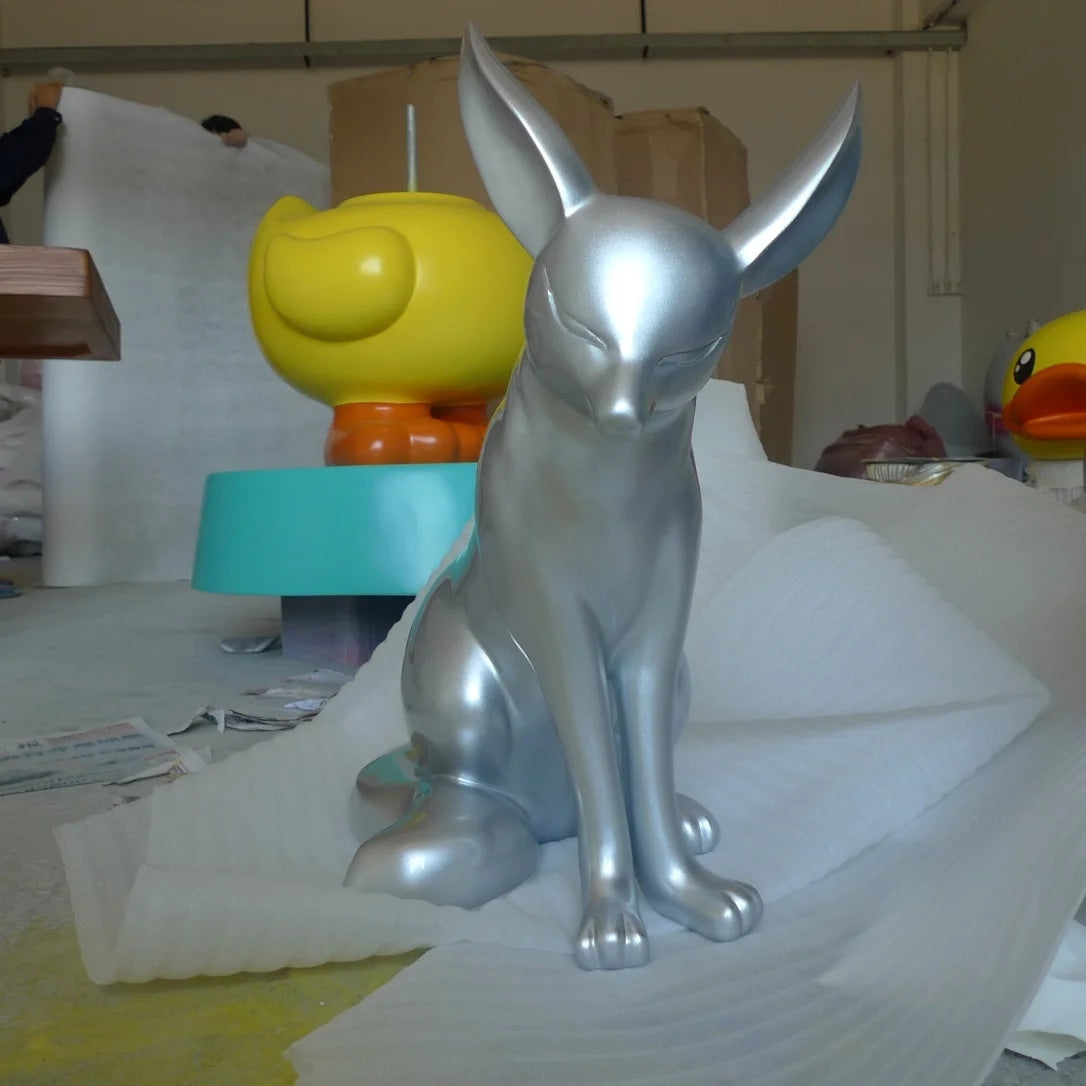Shiny Silver Fox Fiberglass Animal Sculpture for Commercial Display-OVERSCALE ART