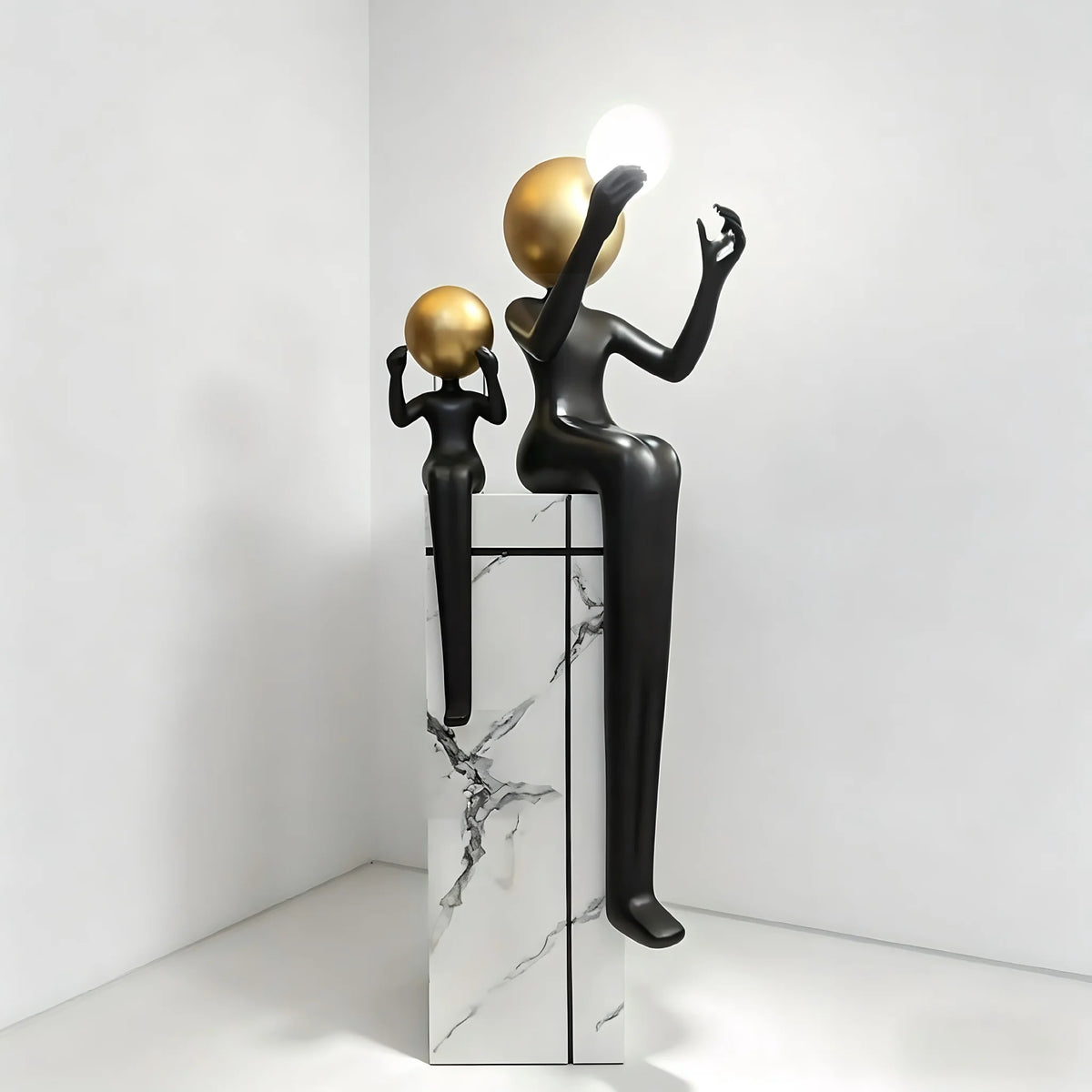 Statue Character Floor Lamp Simple Sculptural LED Figure Light